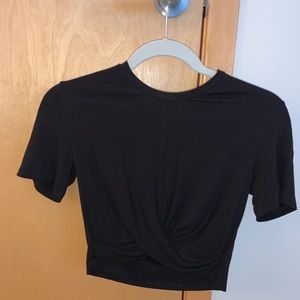 Cropped t-shirt with crossed front